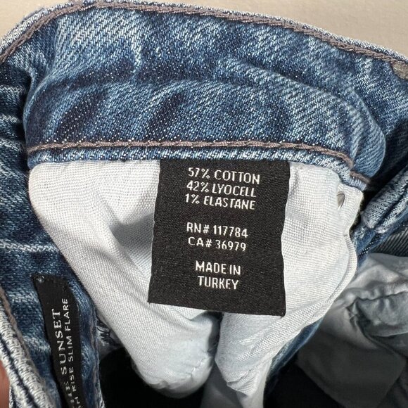 Rails Sunset High Rise Slim Flare Jeans Size 24 Medium Wash Blue Denim - Picture 10 of 11
